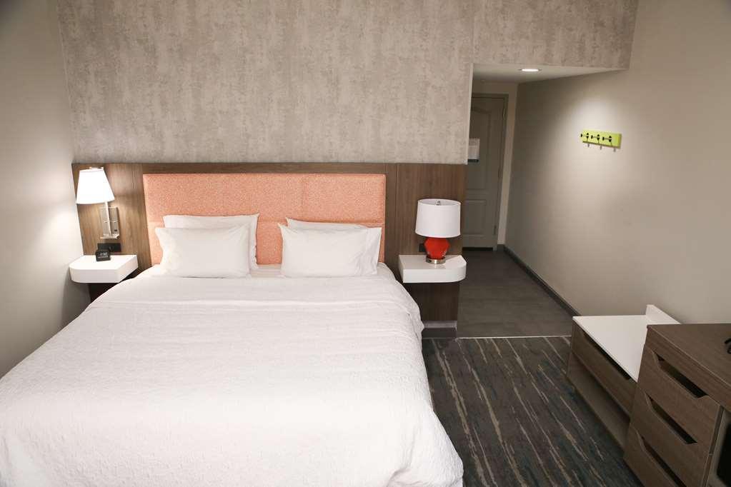 Hampton Inn Knoxville-West At Cedar Bluff Oda fotoğraf