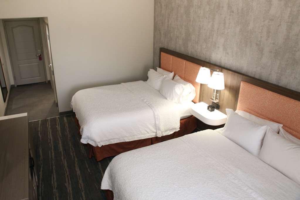 Hampton Inn Knoxville-West At Cedar Bluff Oda fotoğraf
